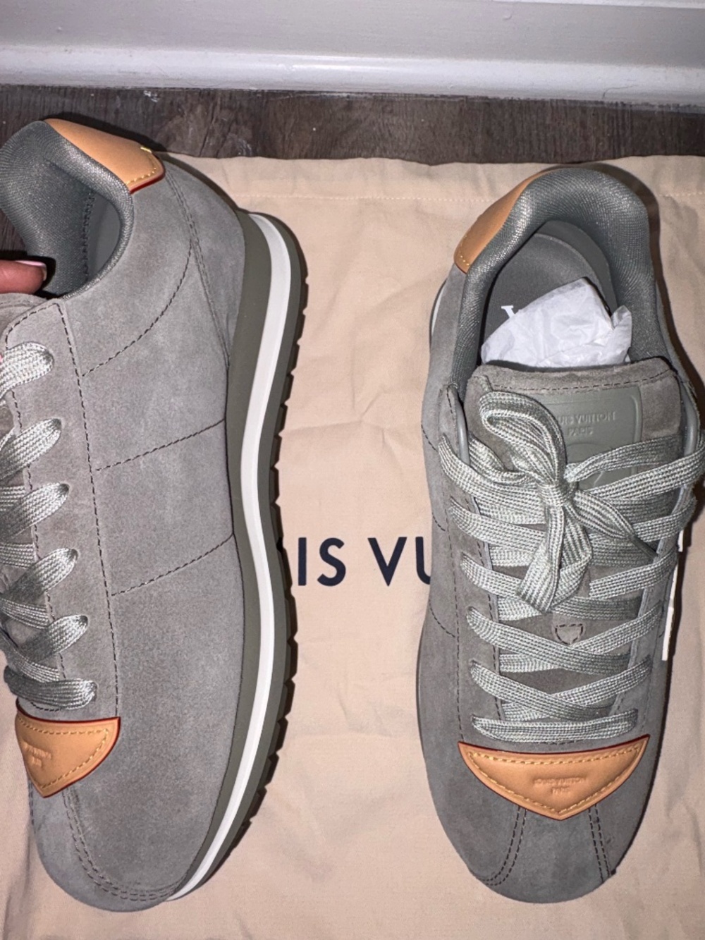 LV Suede Buttersoft sneaker